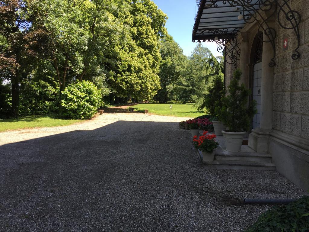 B&B Villa Partitore Quartazzola Luaran gambar