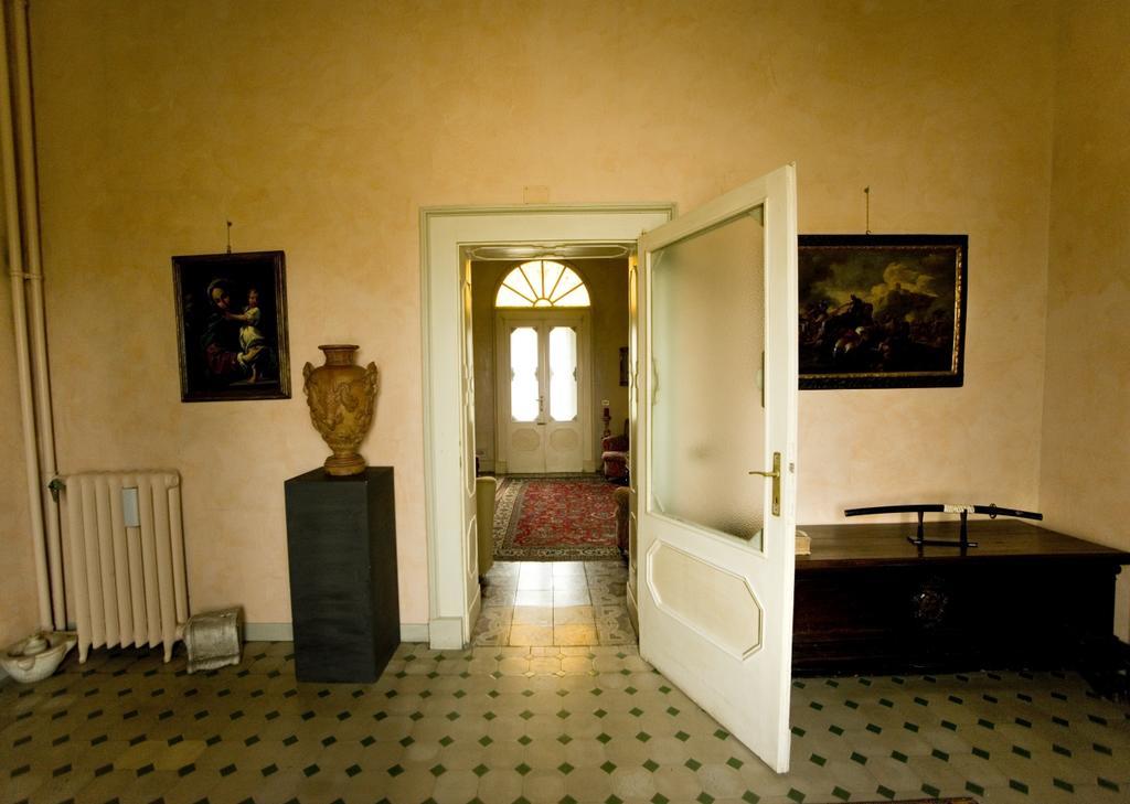 B&B Villa Partitore Quartazzola Luaran gambar